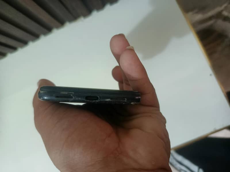 Google Pixel 5 4