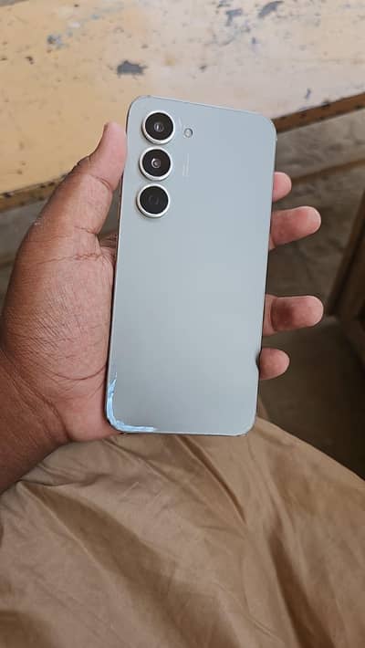 Tecno Spark 40 pro