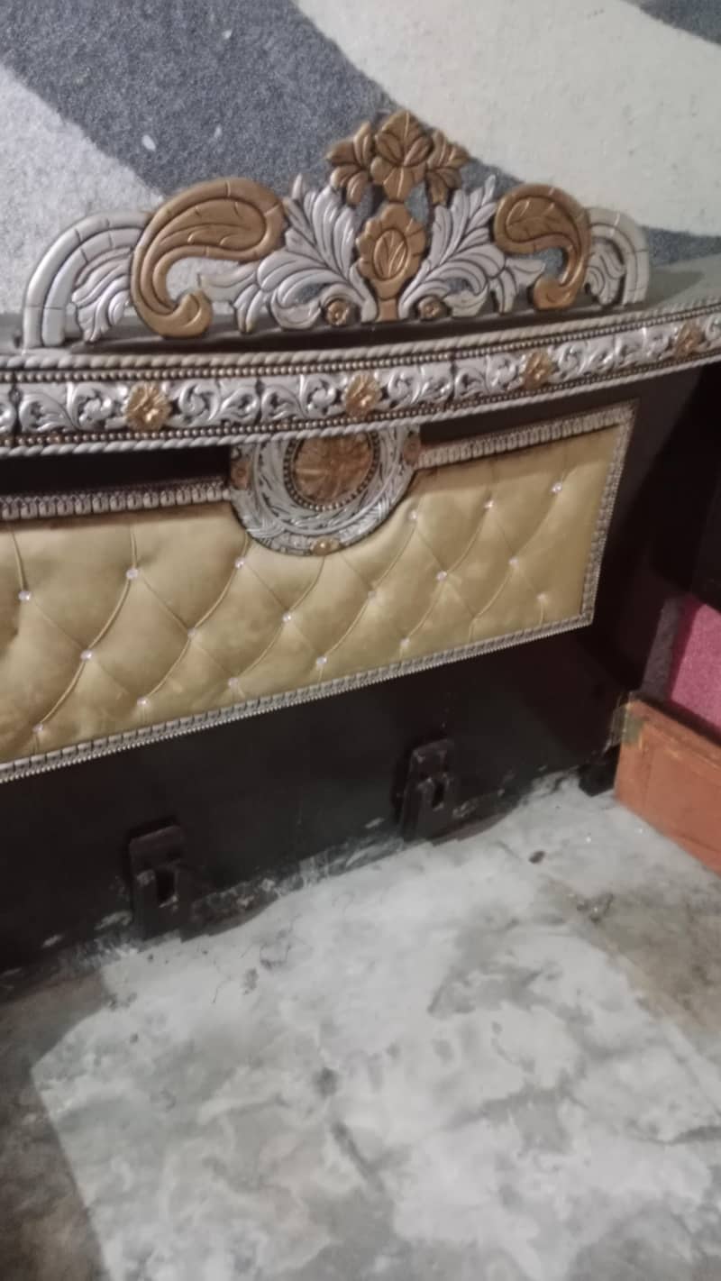 king bed 2