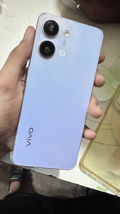 vivo y05 need and clean RAM 4+4  storage 128 GB