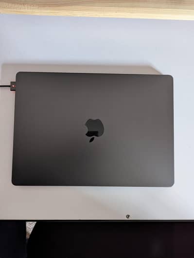 MacBook Pro M4 [16/512GB] | 100% battery health | 59 cycle count