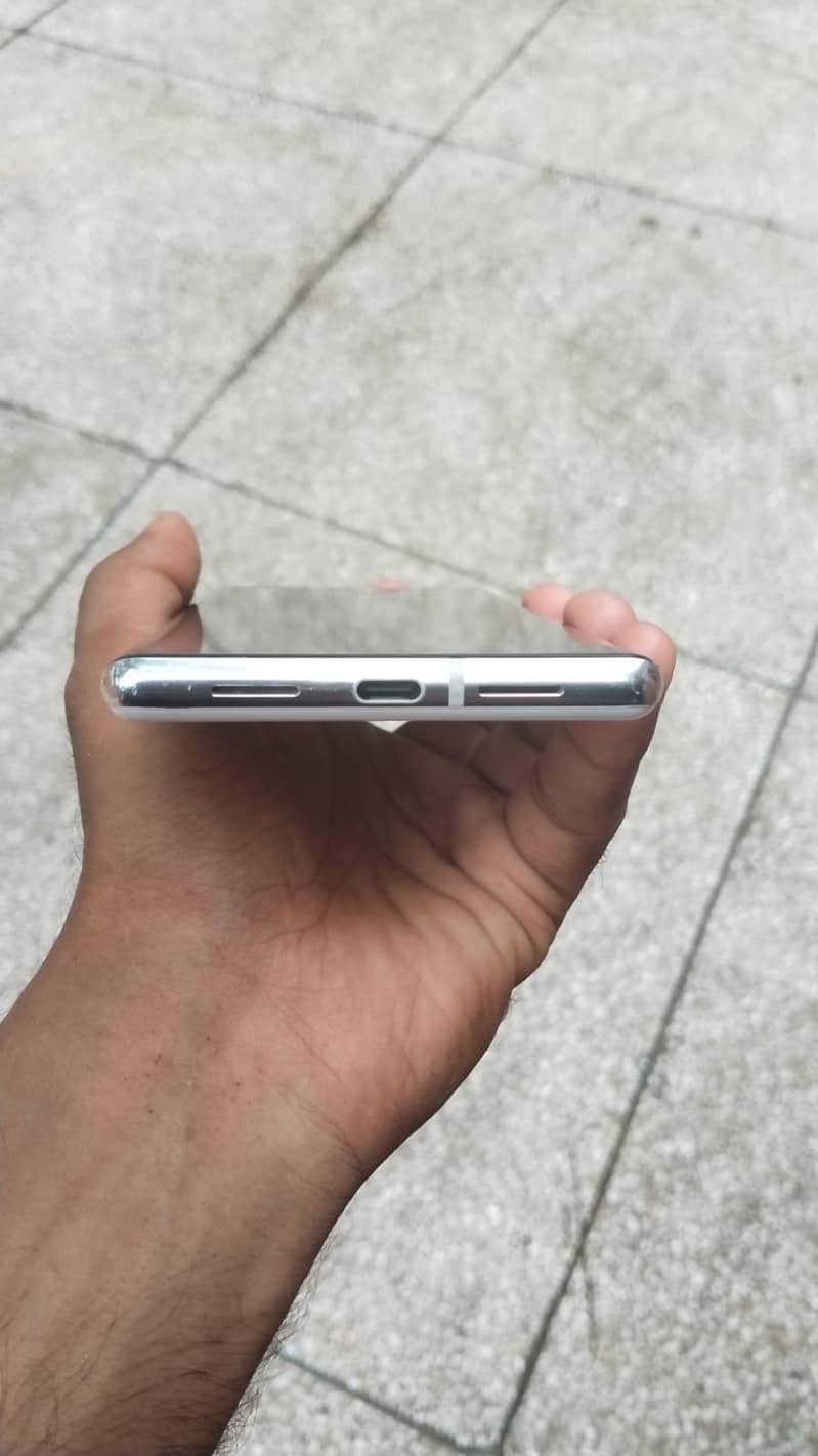 Google Pixel 6 Pro 2