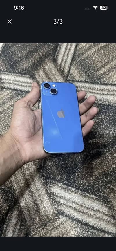 Apple iPhone 13