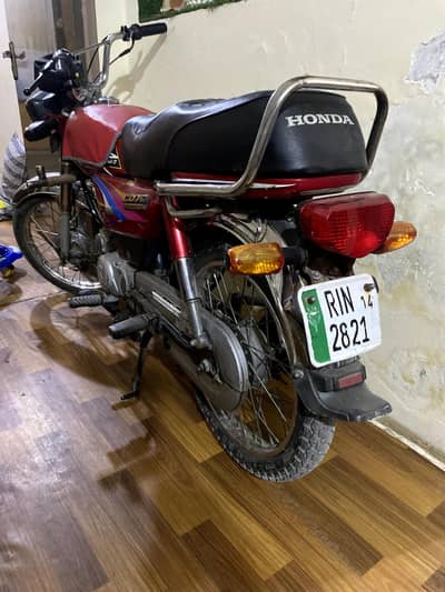 Honda  CD 70