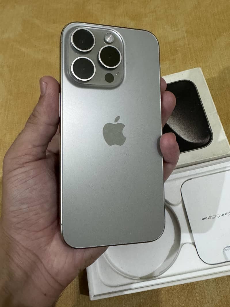 Iphone 15pro 6