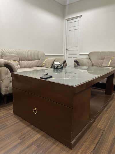 Center table