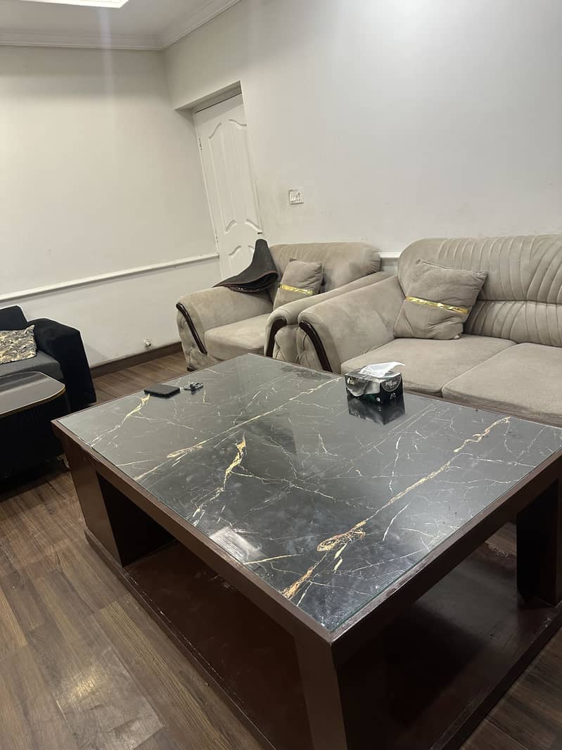 Center table 3