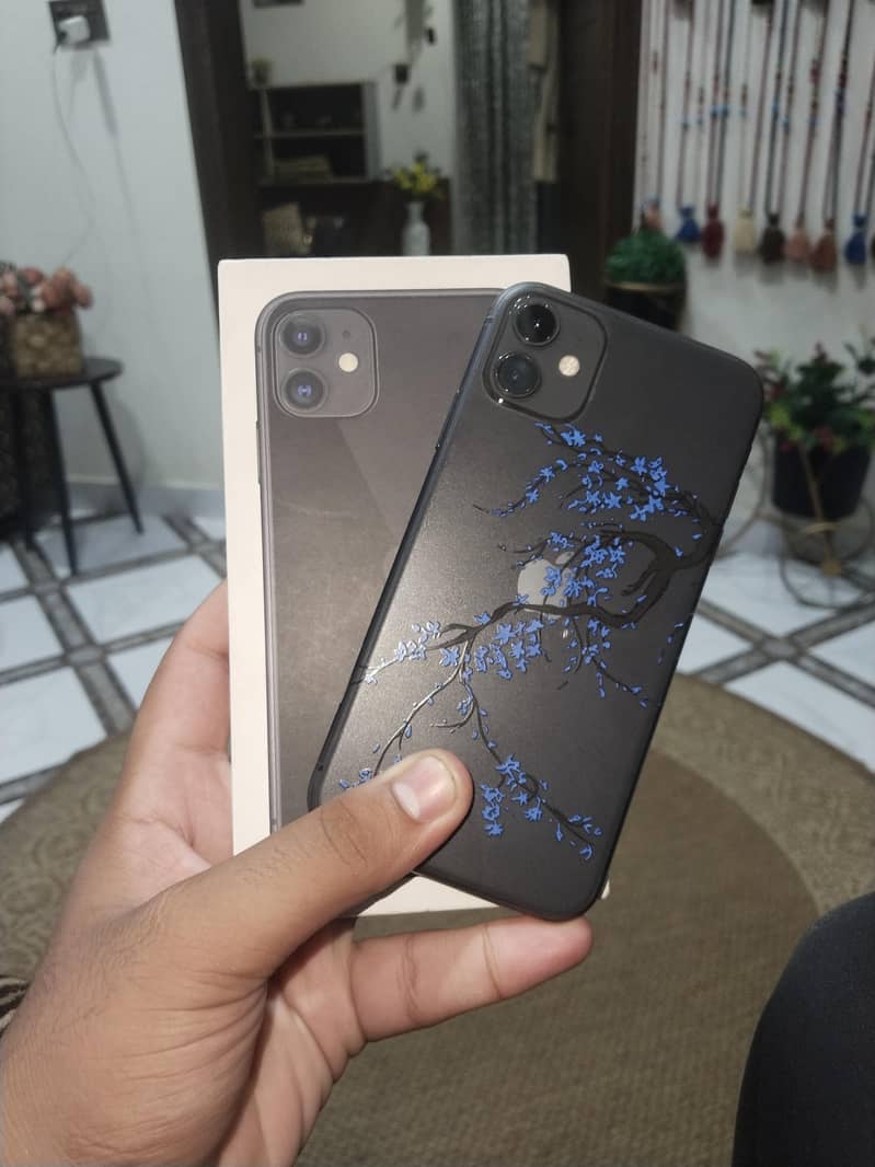 Apple iPhone 11 0