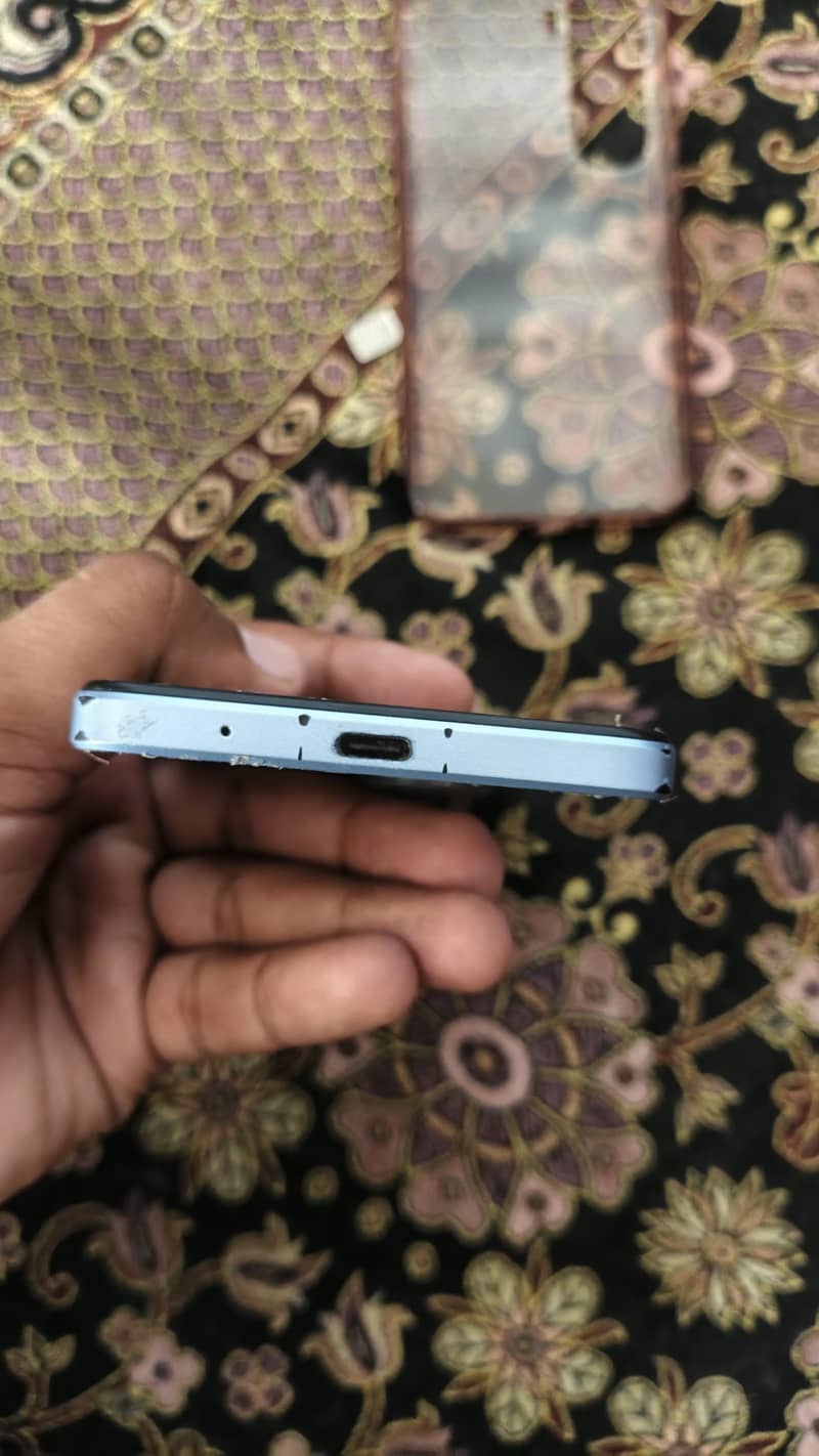 Redmi A3 4