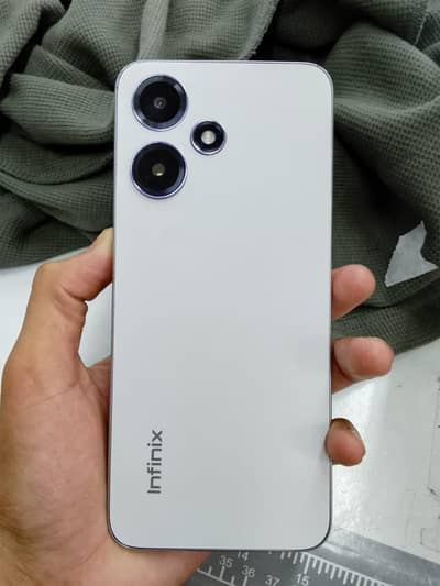 Infinix hot 30 4+4 64 urgent sell