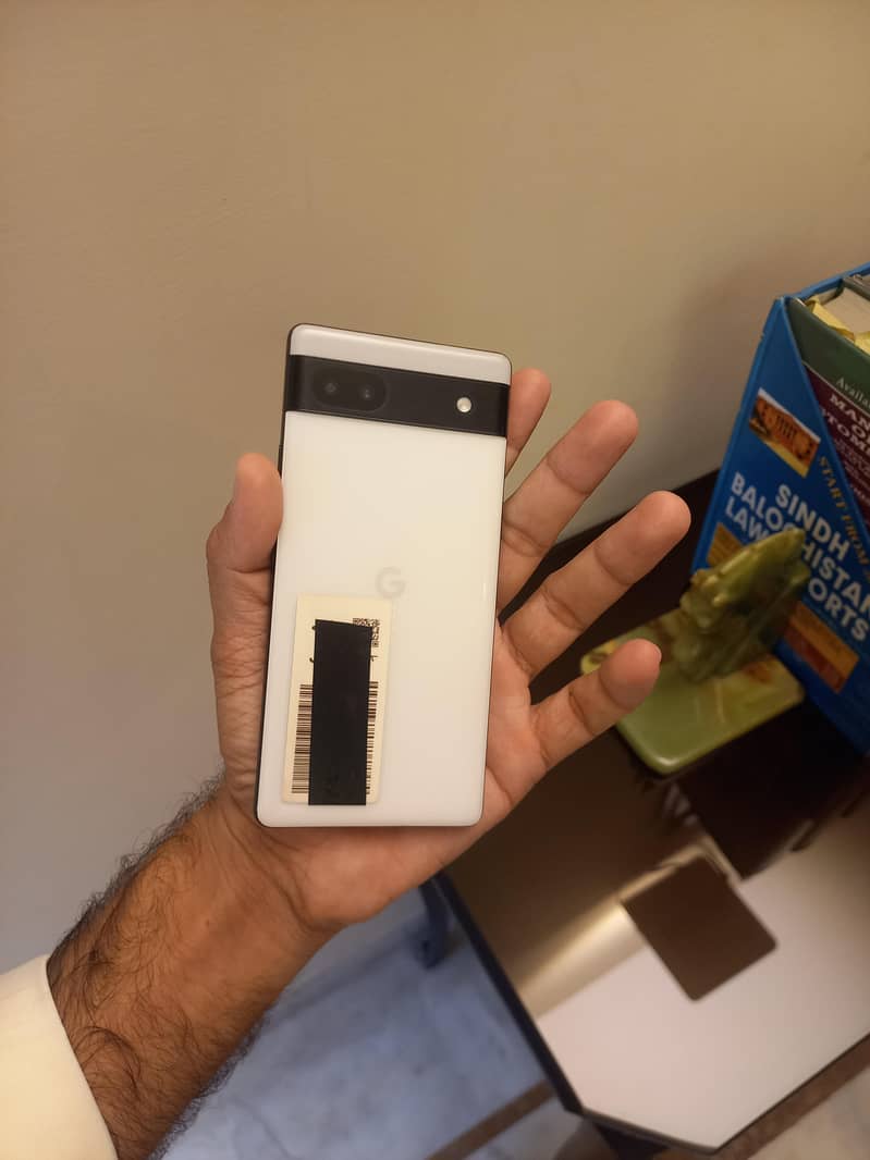 Google Pixel 6a 1