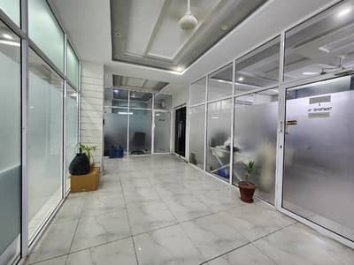 16 Marla 1st Floor Office Commercial Johar Town Near Shaukat Khanam 2 Washrooms 1 Kitchen  Demand 285k