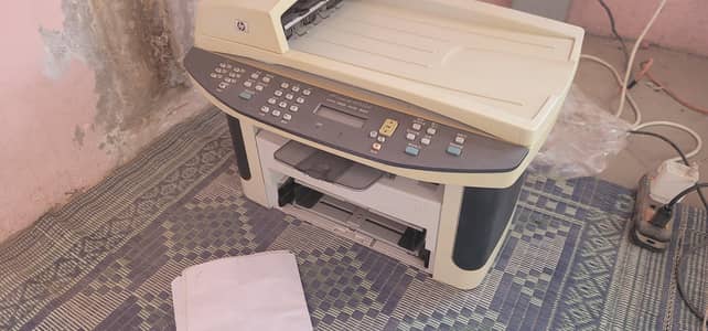 HP laser jet M1522nf