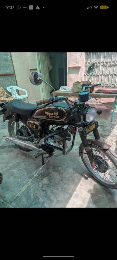 Suzuki 1971 2Stroke (Tyar Krwai Thi Bullet Bnany K Lia)