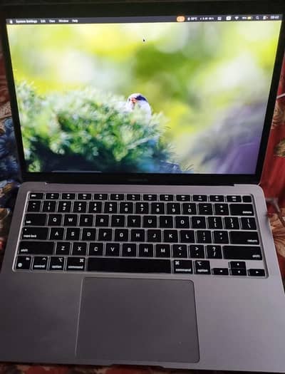 MacBook Air M1 2020 8/256 GB