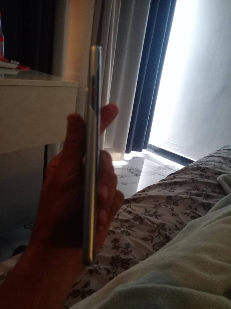 Tecno CAMON 40 Pro 3