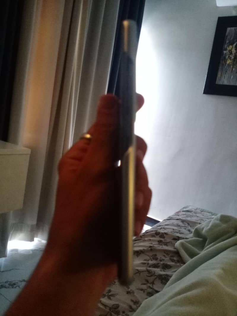Tecno CAMON 40 Pro 5