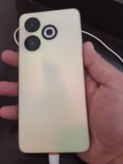 Infinix Smart 8
