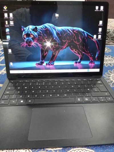 Microsoft Surface 4 Laptop 16GB DDR4 RAM 256Gb SSD AMD Ryzen 5
