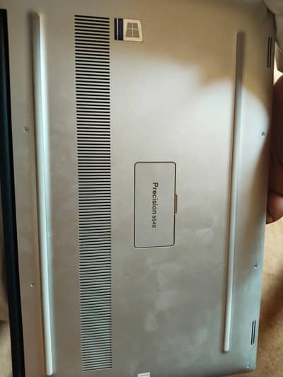 Dell precision 5540 i7 9th generations   H 16gb 512gb  quadaro T1000 4
