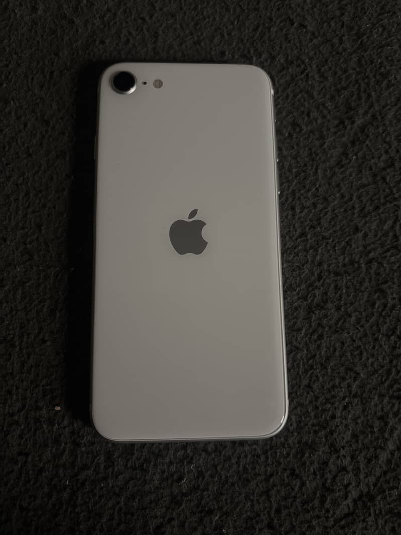 Apple iPhone SE 0