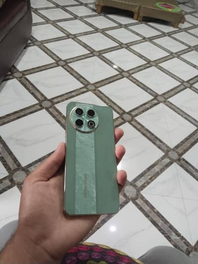 Tecno SPARK 30 Pro