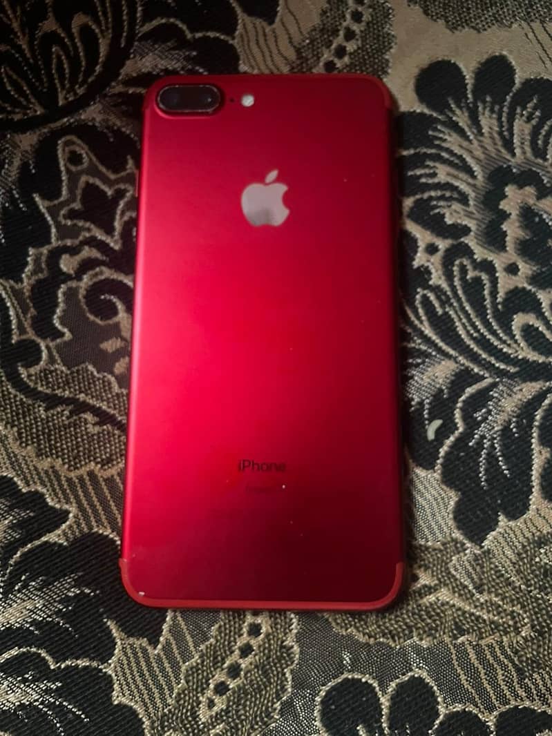 Apple iPhone 7 Plus 1