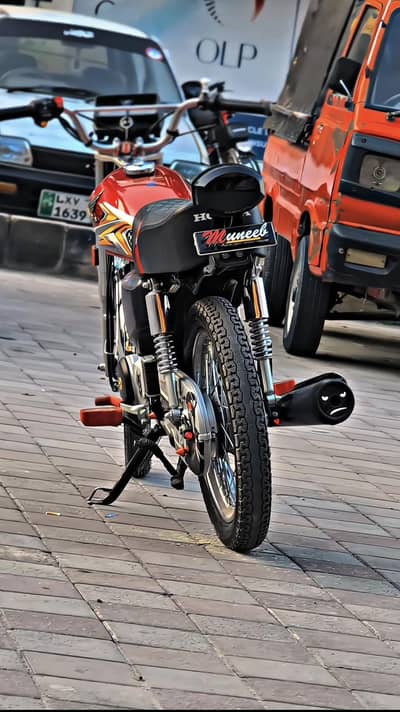 HONDA 125 RED SALE