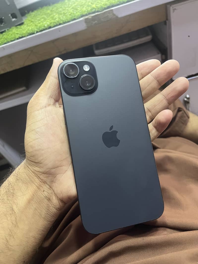 Apple iPhone 15 plus 0