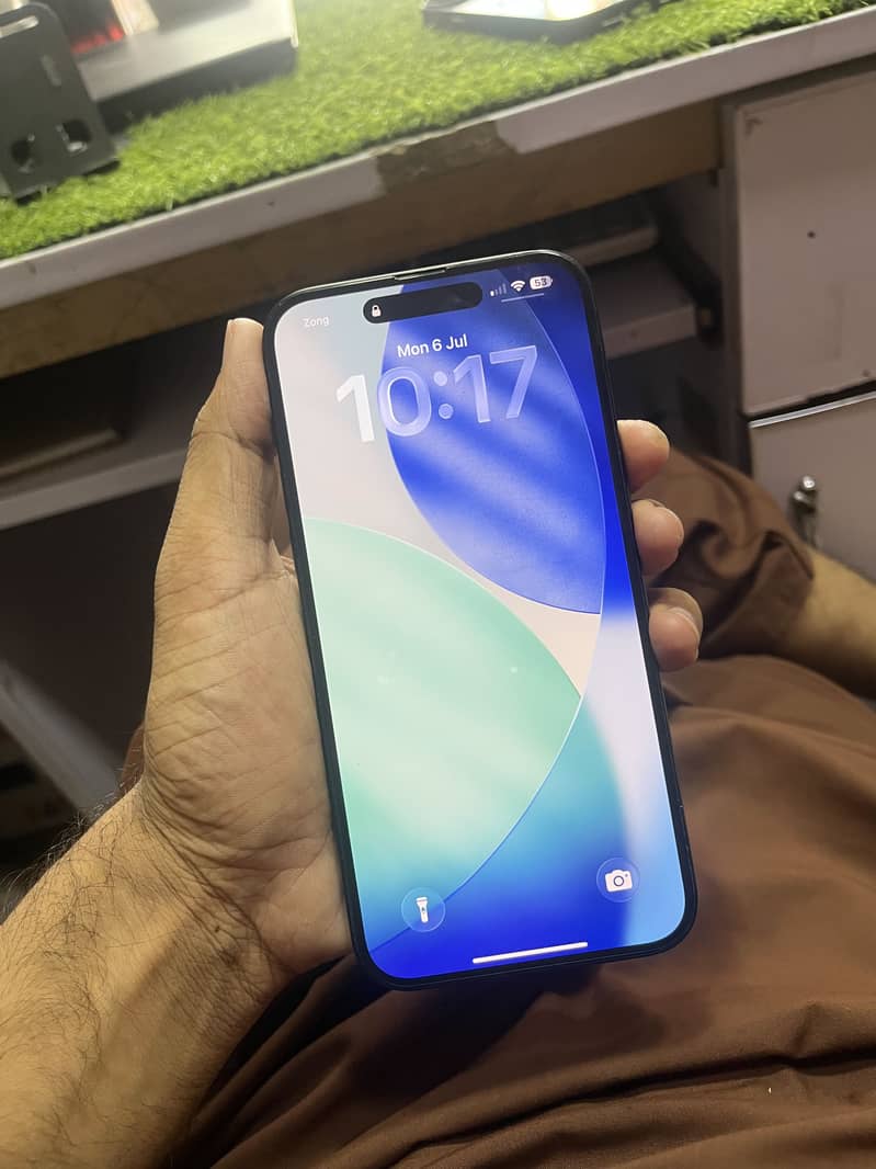 Apple iPhone 15 plus 5