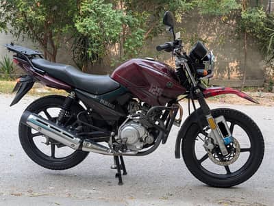 YBR 125G 2022 Red