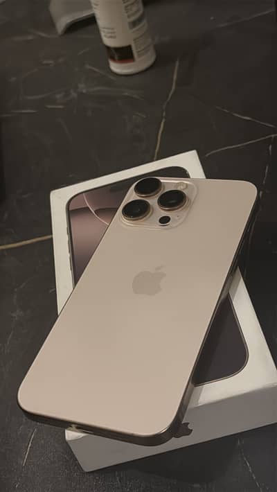 Apple iPhone 16 Pro Max
