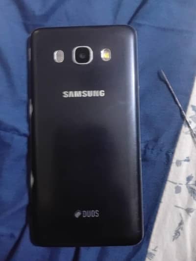Samsung Mobile J5
