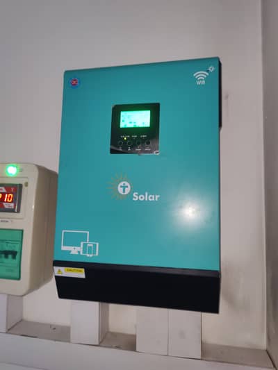 Tesla Hybrid Solar Invertor (Working Condition)