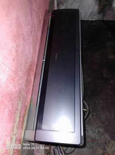 Green Ac 10 by 10 condition