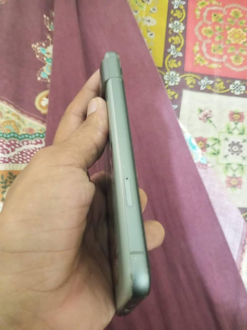 Google Pixel 8 2