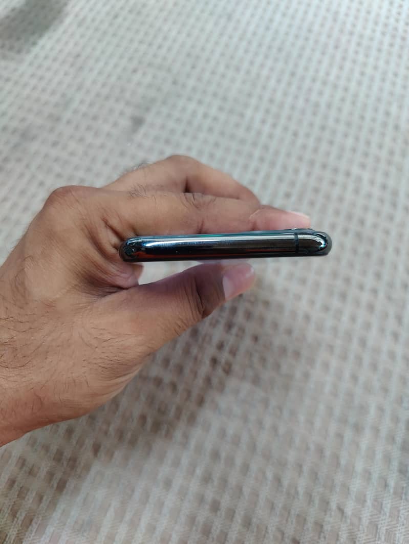 IPhone 11 Pro 5