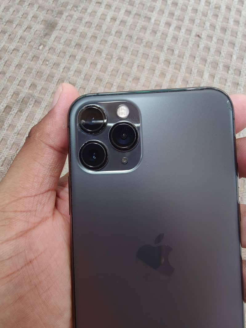 IPhone 11 Pro 6