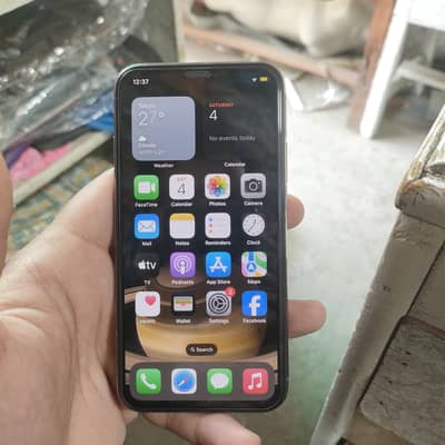 Apple iPhone XS