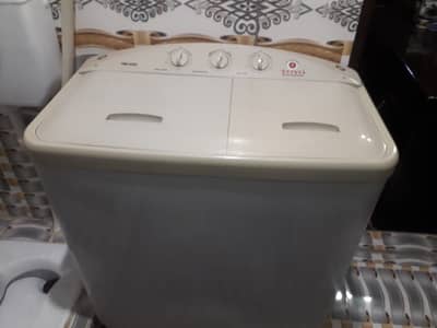 Toyo Washing Machine