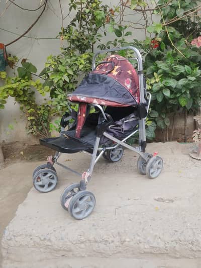 baby stroller imported urgent for sell cheap price