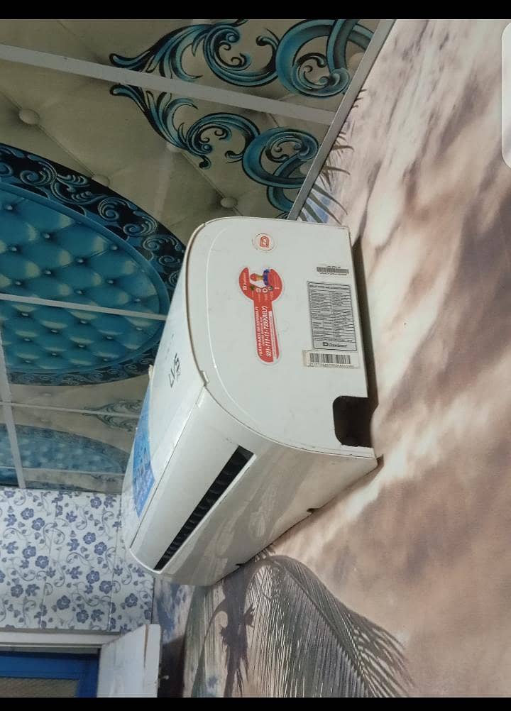 dawlance 1.5 TON split AC 1