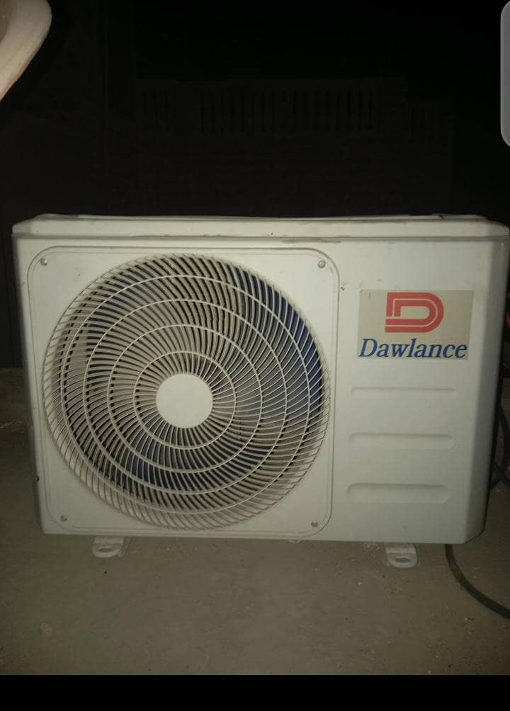 dawlance 1.5 TON split AC 4