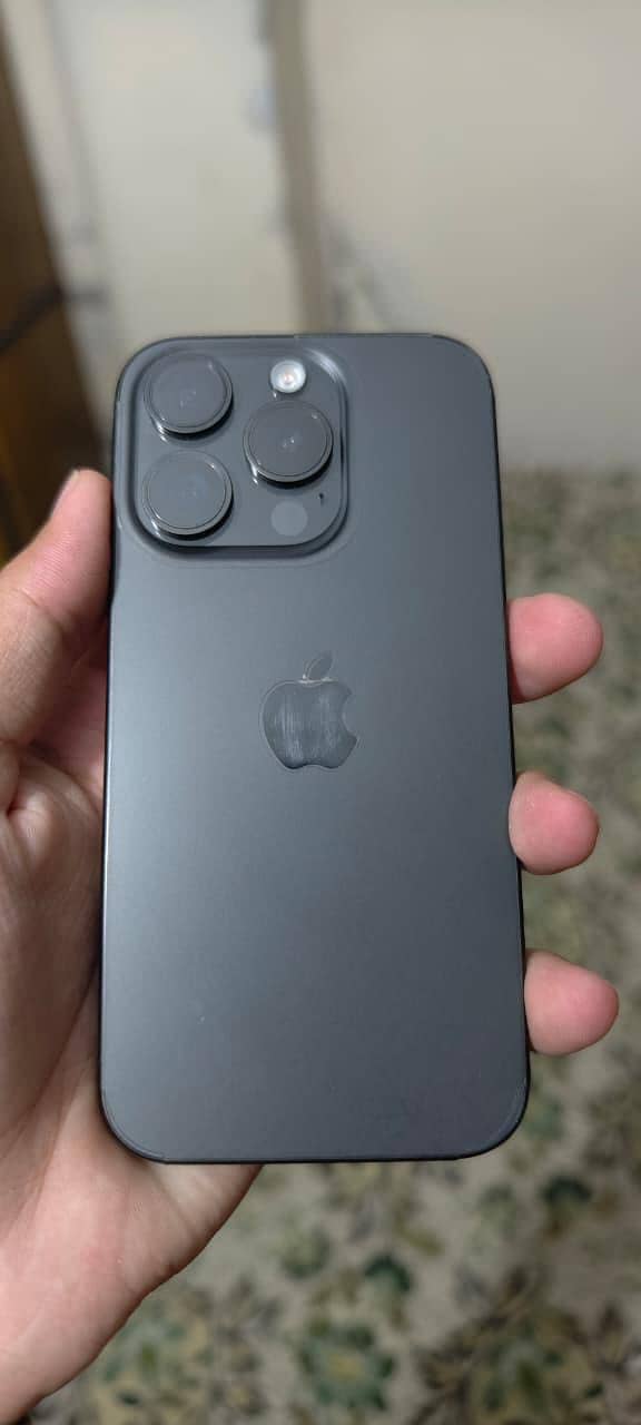 Apple iPhone 15 Pro 5