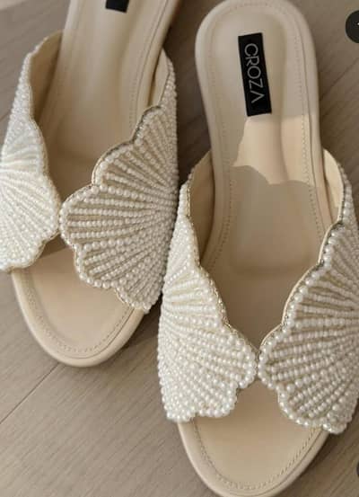 Pearls casual slippers