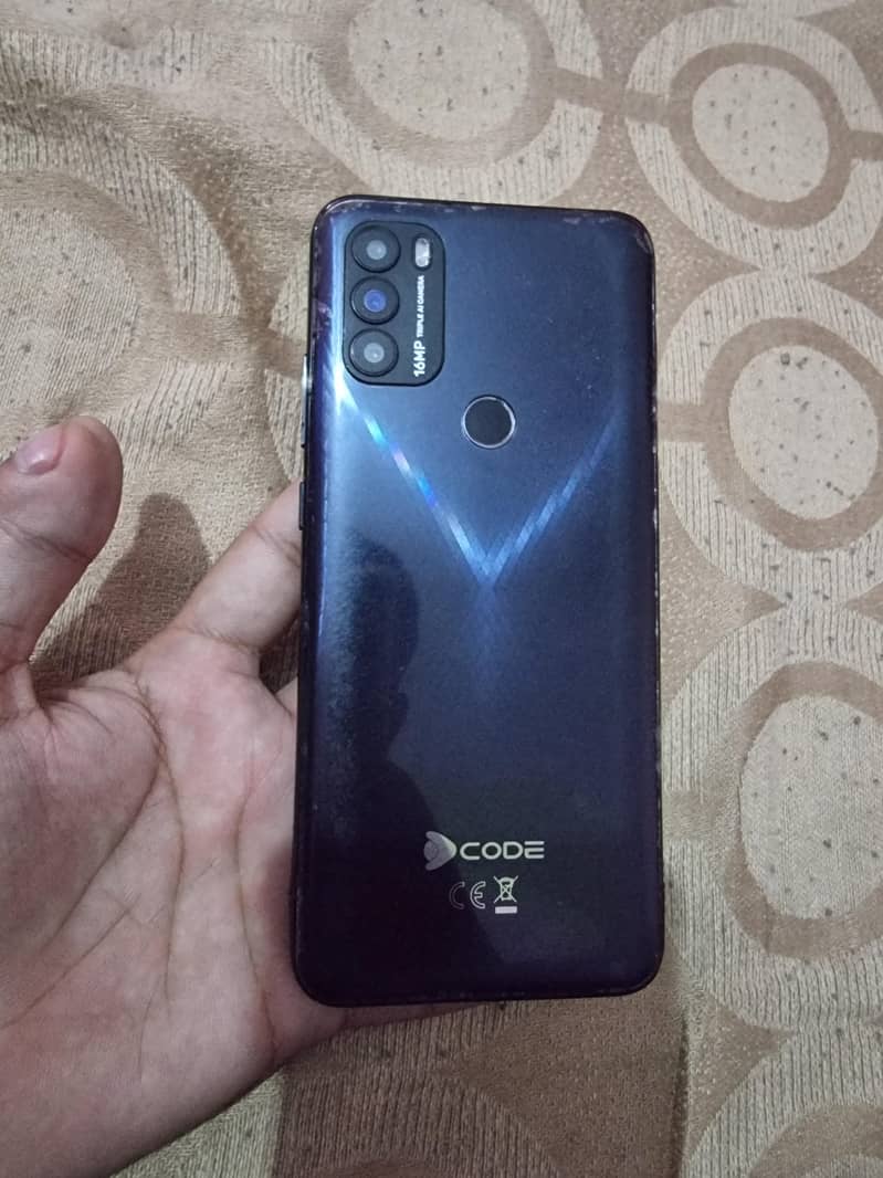 Dcode Bold 4/64 1