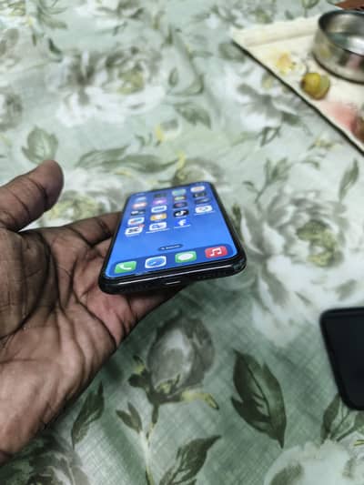 Apple iPhone X 256 GB PTA APPROVED OFFICIAL