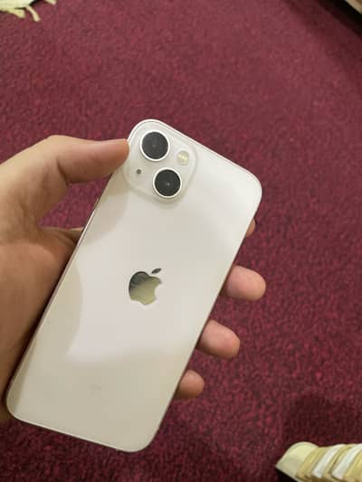 Apple iPhone 13