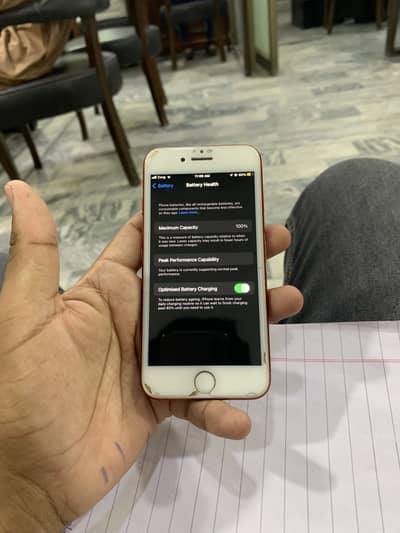Apple iPhone 7