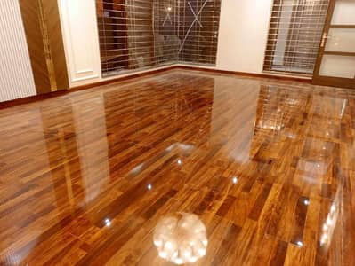 Vinyl Flooring, Wooden Flooring, SPC Flooring & Laminate Flooring